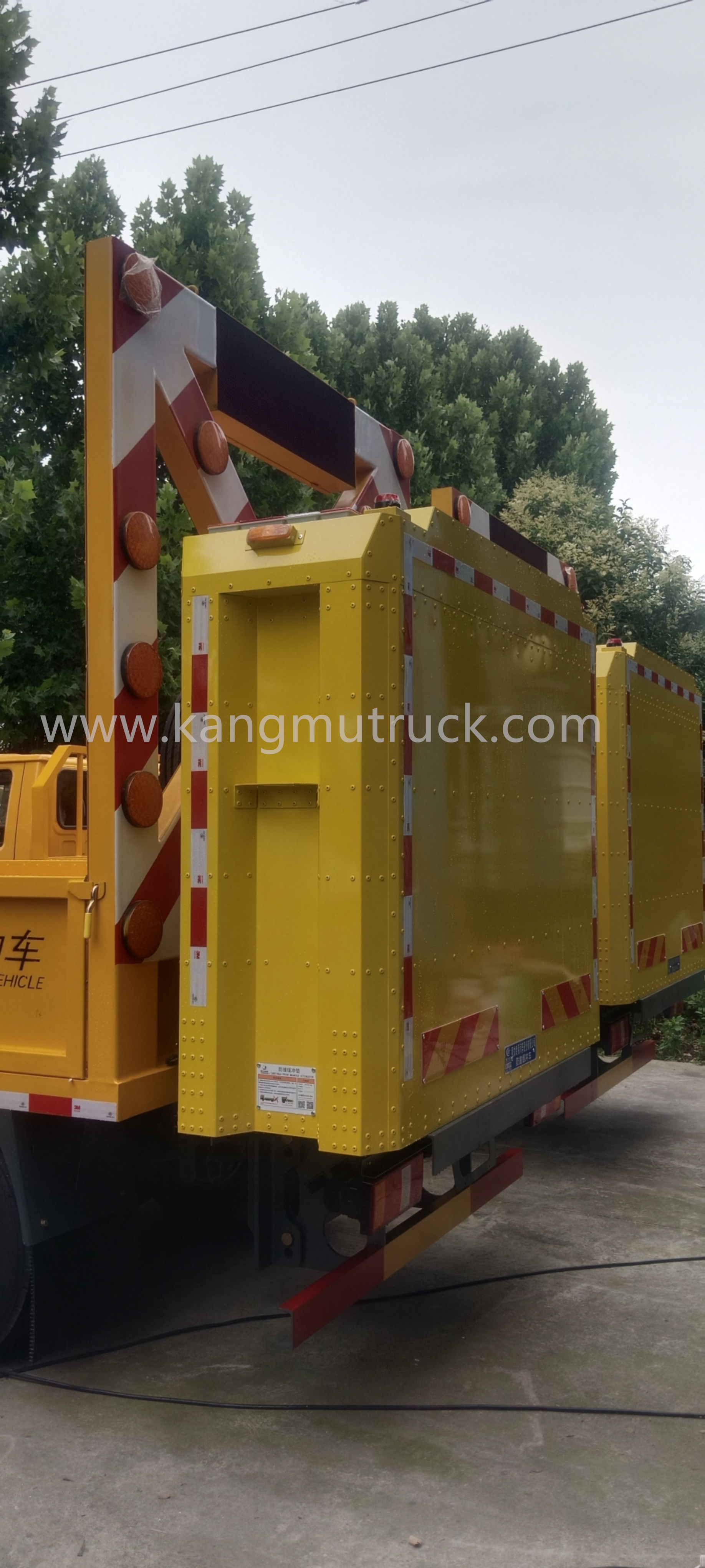 JMC Shunda 70K Collision Prevention Truck Anti-Collision Buffer Truck