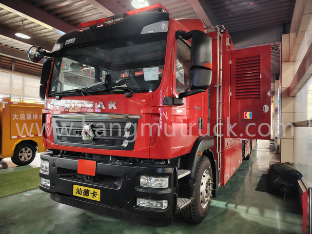 کامیون دوش Sinotruk Sitrak 350HP
