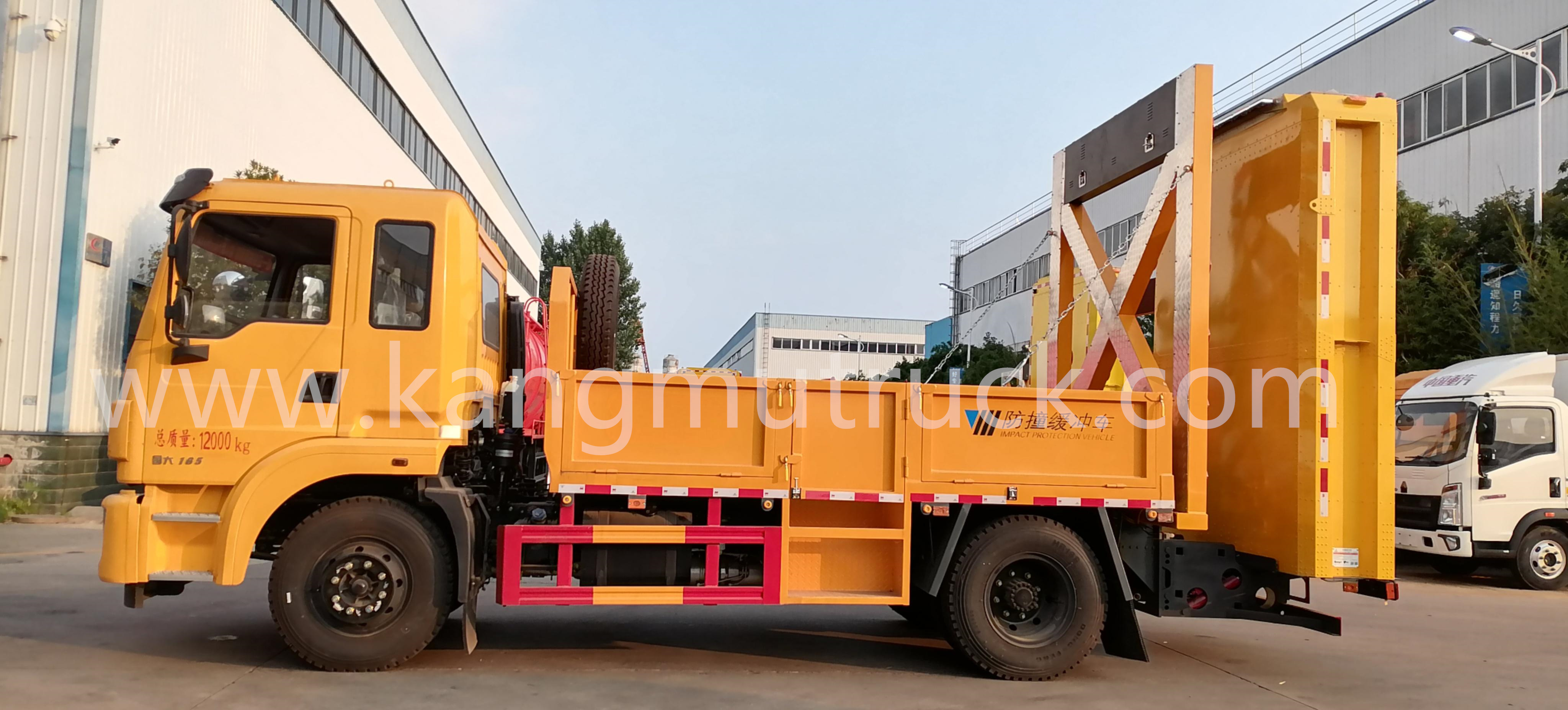 Dongfeng 100K Collision Prevention Anti-Collision Buffer Truck