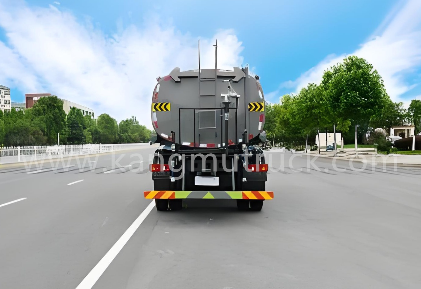 Kropiace auto Dongfeng KR 12CBM 210HP