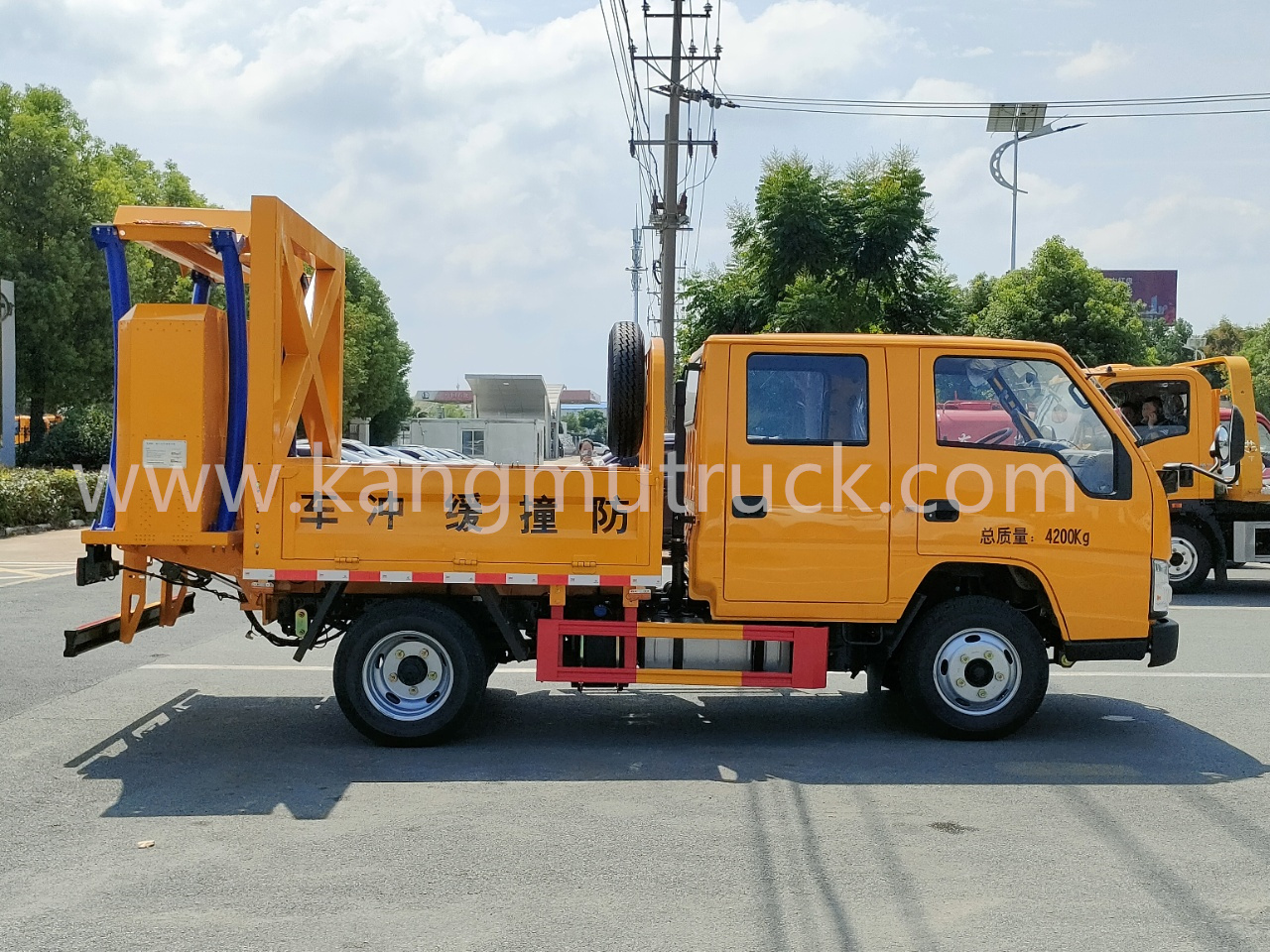 Camion tampon anti-collision JMC 70K/80K, camion de pr&eacute;vention des collisions