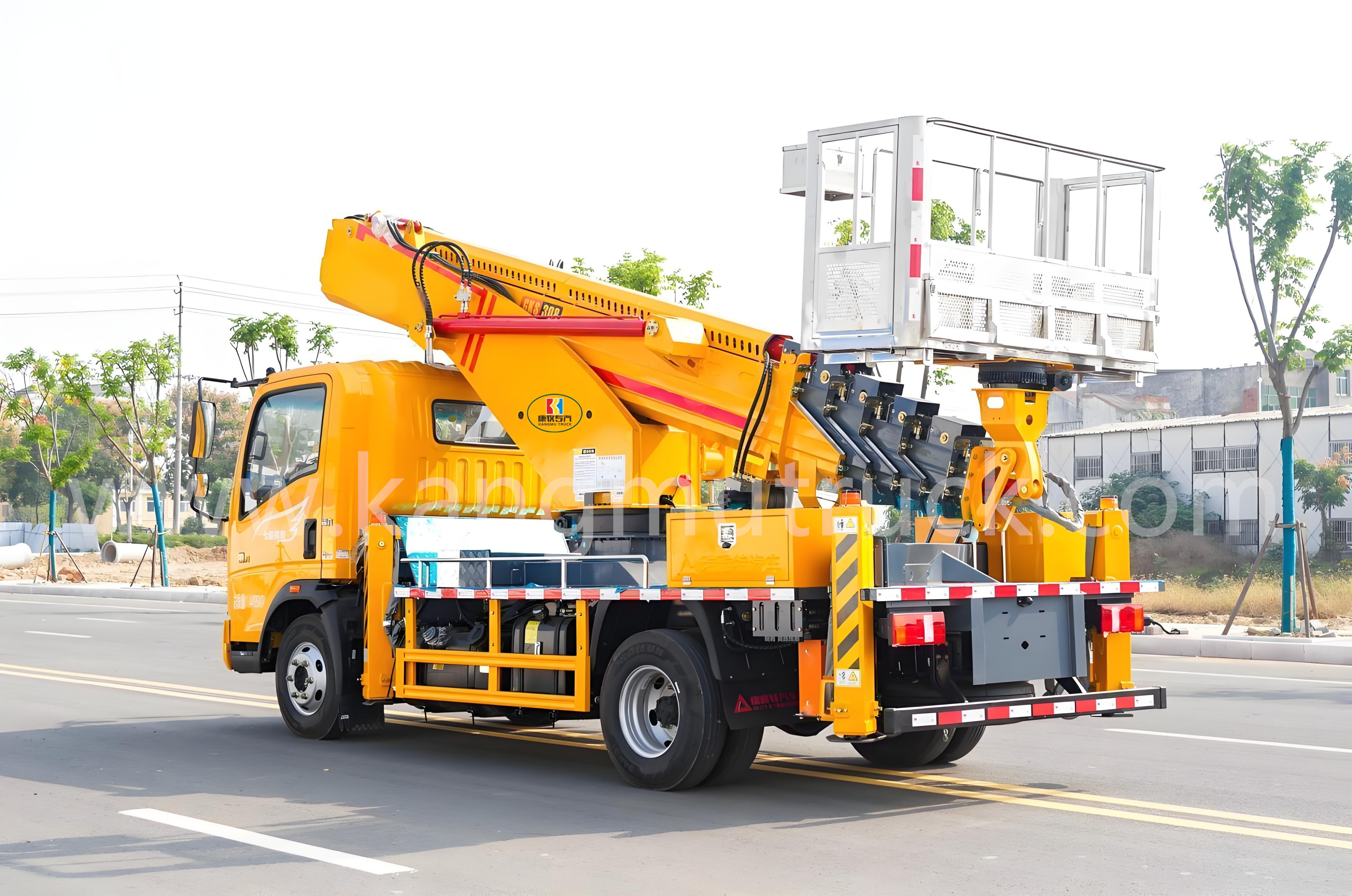بالابر هوایی 30 متری Sinotruk Howo