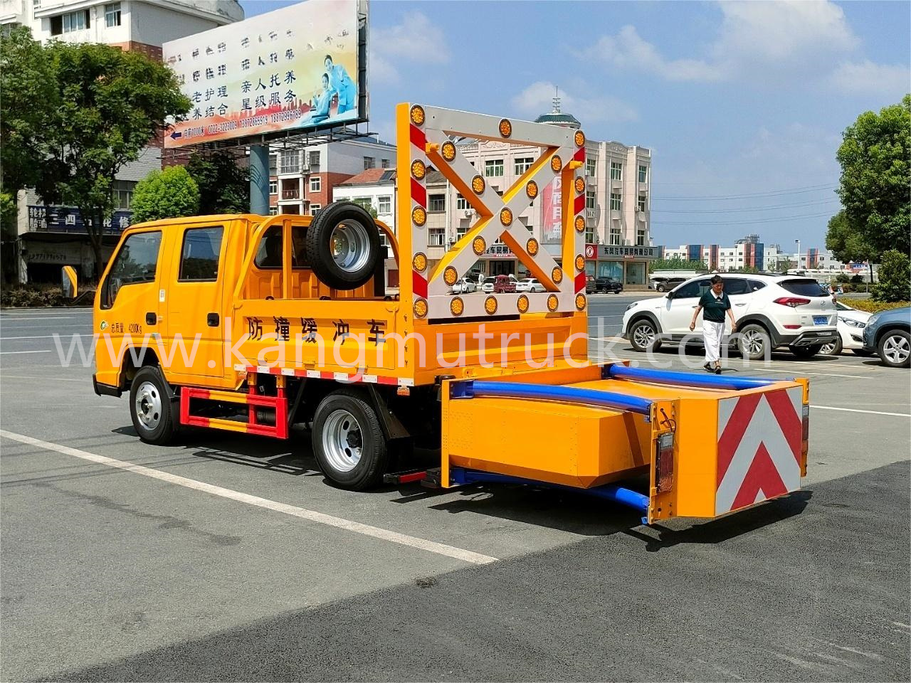 Camion tampon anti-collision JMC 70K/80K, camion de pr&eacute;vention des collisions